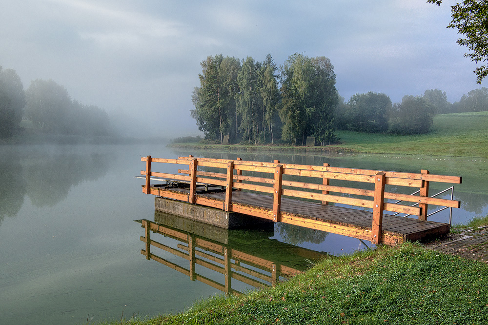 Bayern-08---2016_SAM0303-1-Kopie-Nr-2.jpg -  Spaziergang mit Felix im Morgennebel