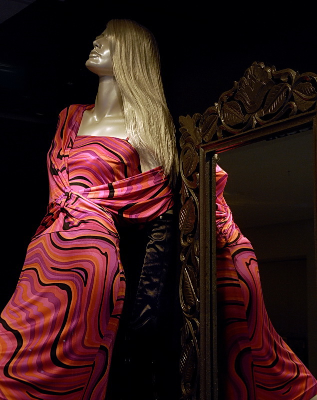 Puppe_DDD5829.jpg - Spiegelbild